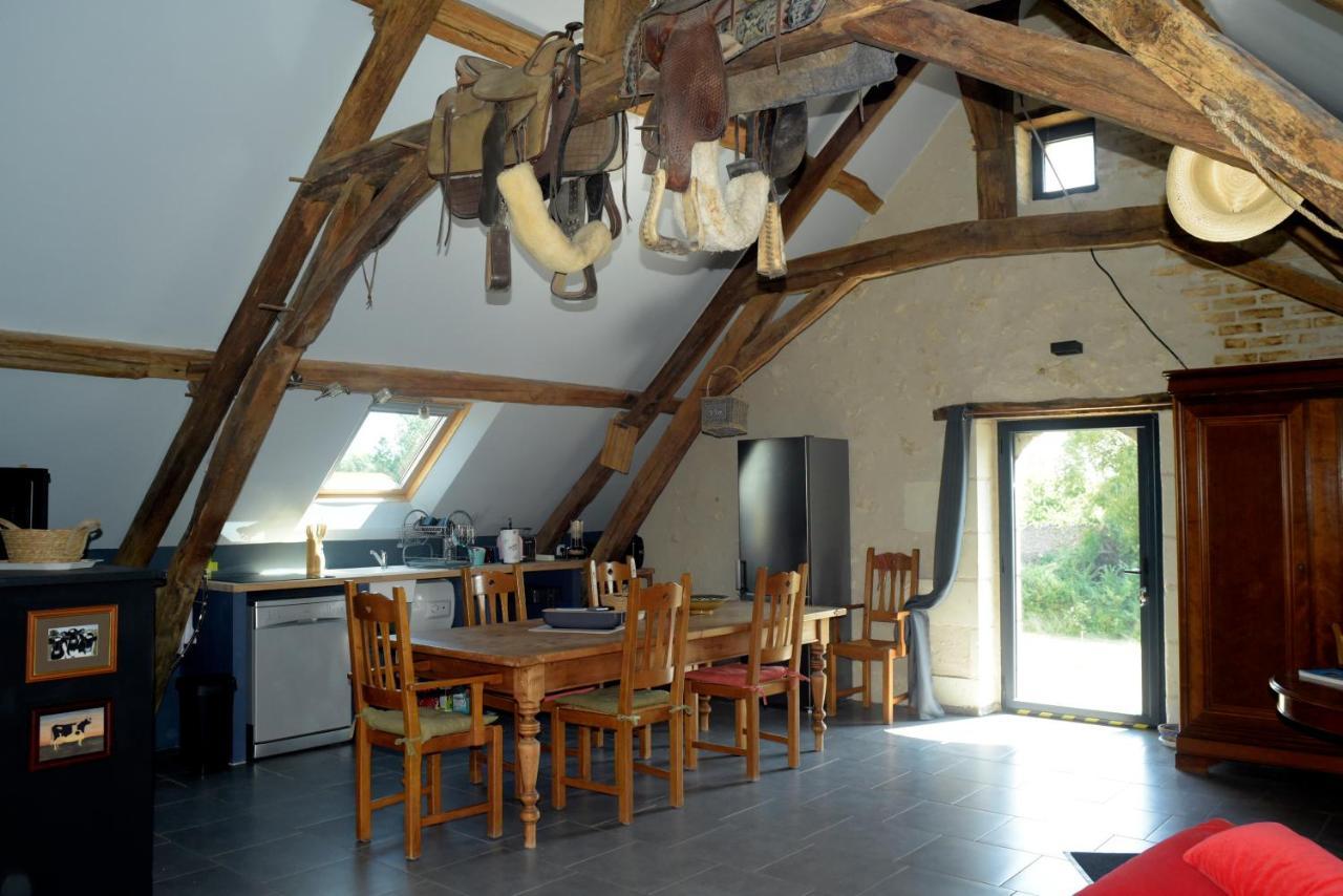Gite Familial La Tabarderie Courcelles-de-Touraine Buitenkant foto