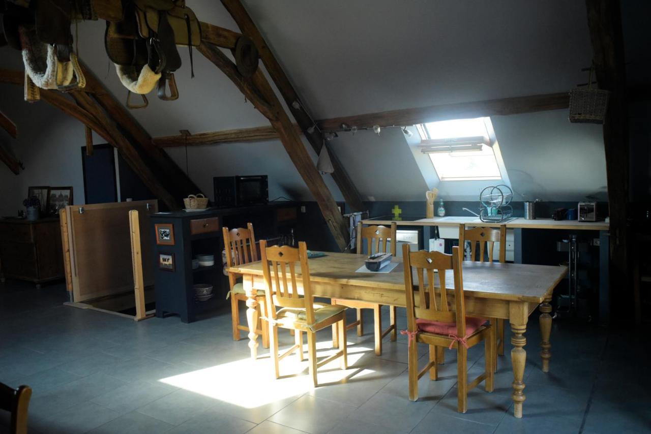 Gite Familial La Tabarderie Courcelles-de-Touraine Buitenkant foto